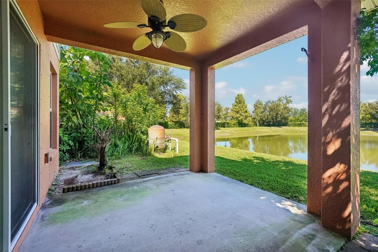 Townhouse at 2520 COLONY REED LN, CLEARWATER, photo 17 of 27