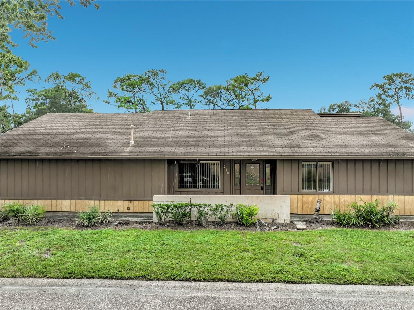 Townhouse at 250 RAINTREE DR, CASSELBERRY, photo 9 of 69
