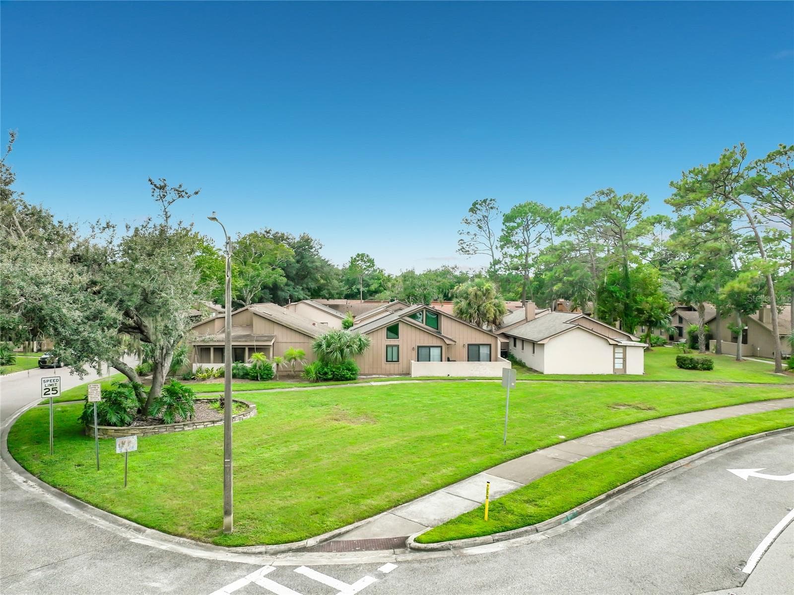 Townhouse at 250 RAINTREE DR, CASSELBERRY, photo 62 of 69