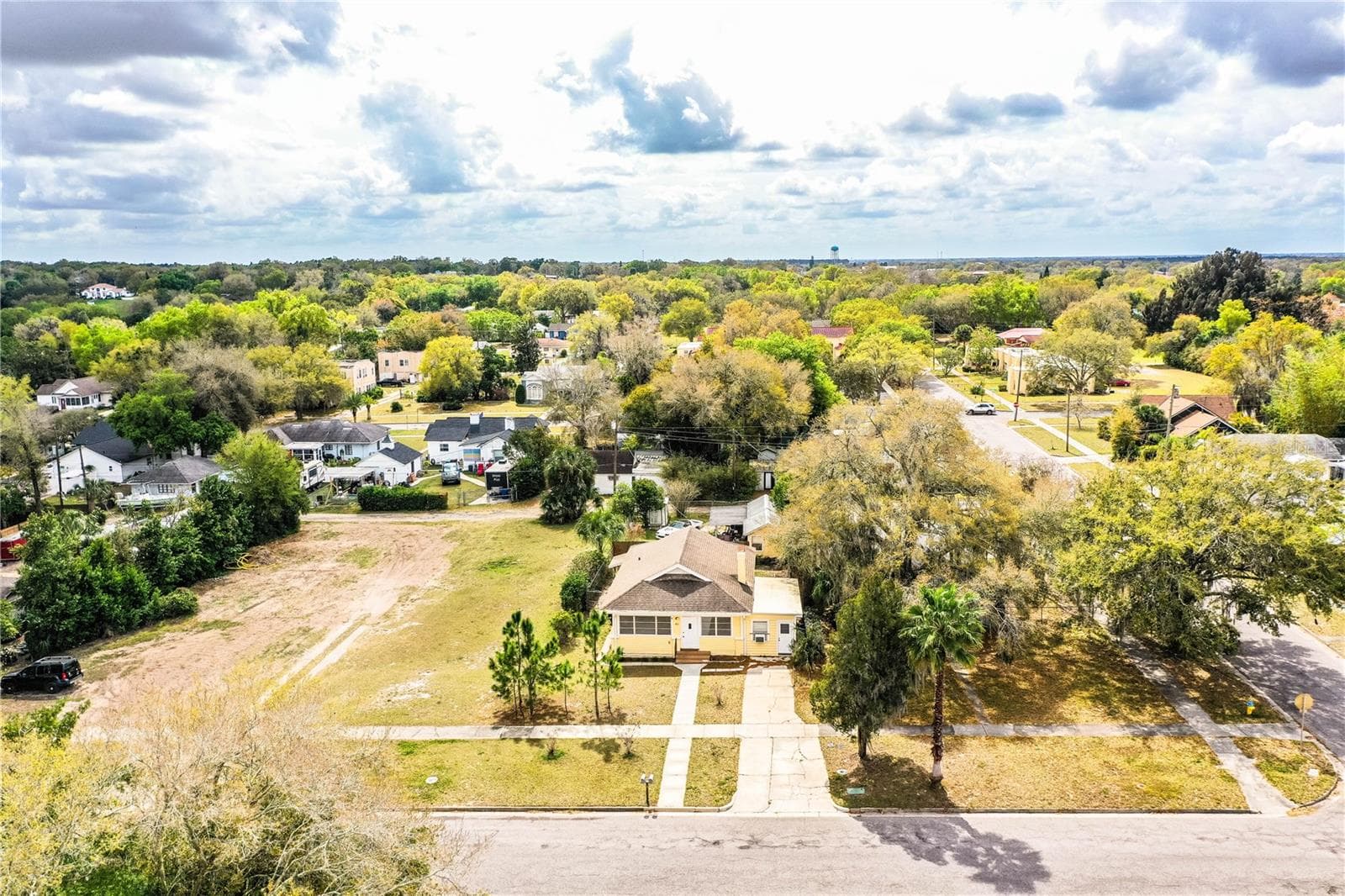 Single Family Residence at 412 E TILLMAN AVE, LAKE WALES, photo 41 of 41
