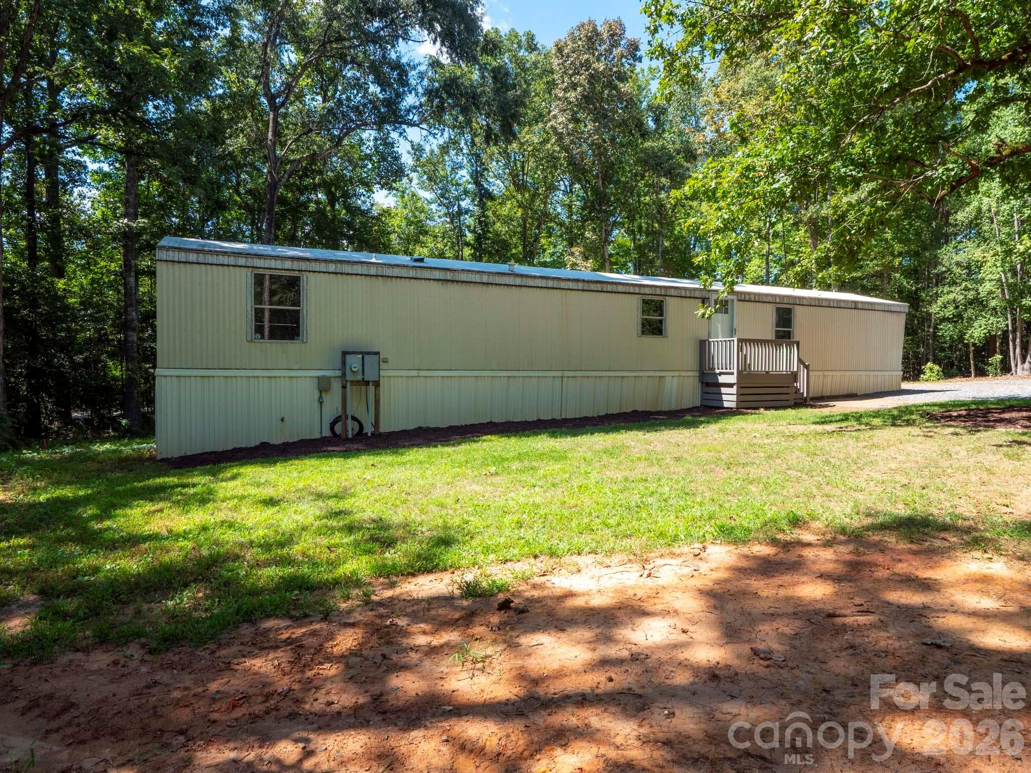 Single Family Residence at 6303 Griffin Road, Lancaster, photo 20 of 31