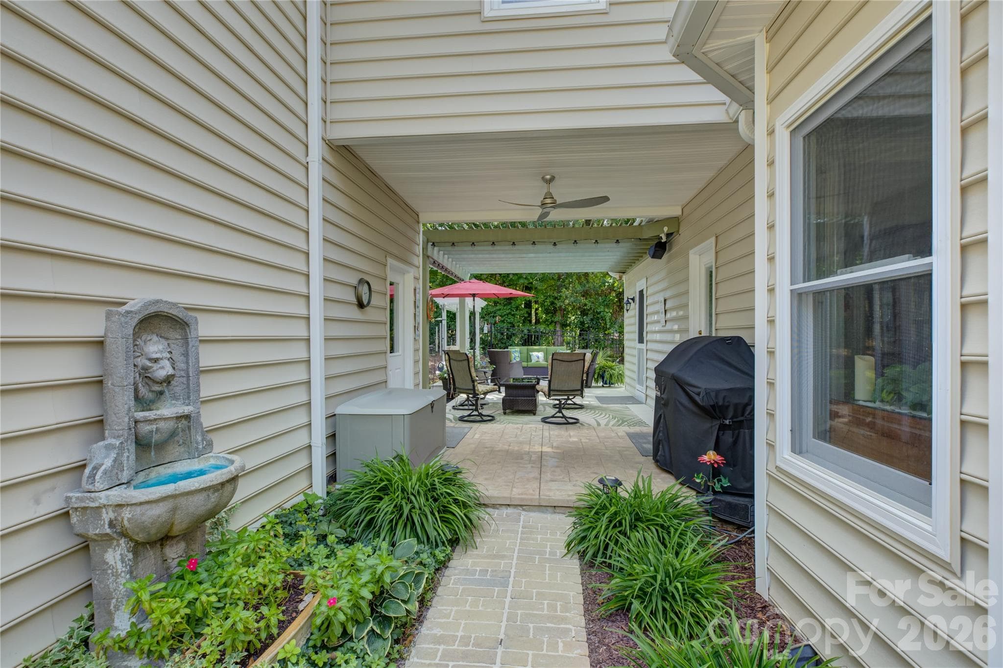 Single Family Residence at 946 Lake Club Drive, Rock Hill, photo 40 of 48