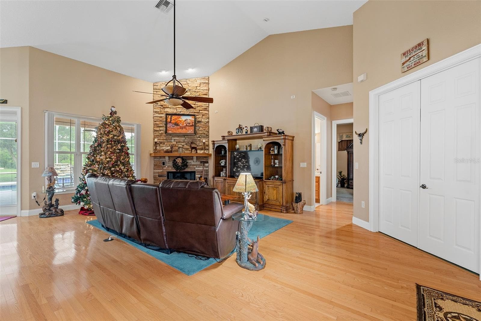 Single Family Residence at 4594 HICKORY TREE RD, ST CLOUD, photo 10 of 42