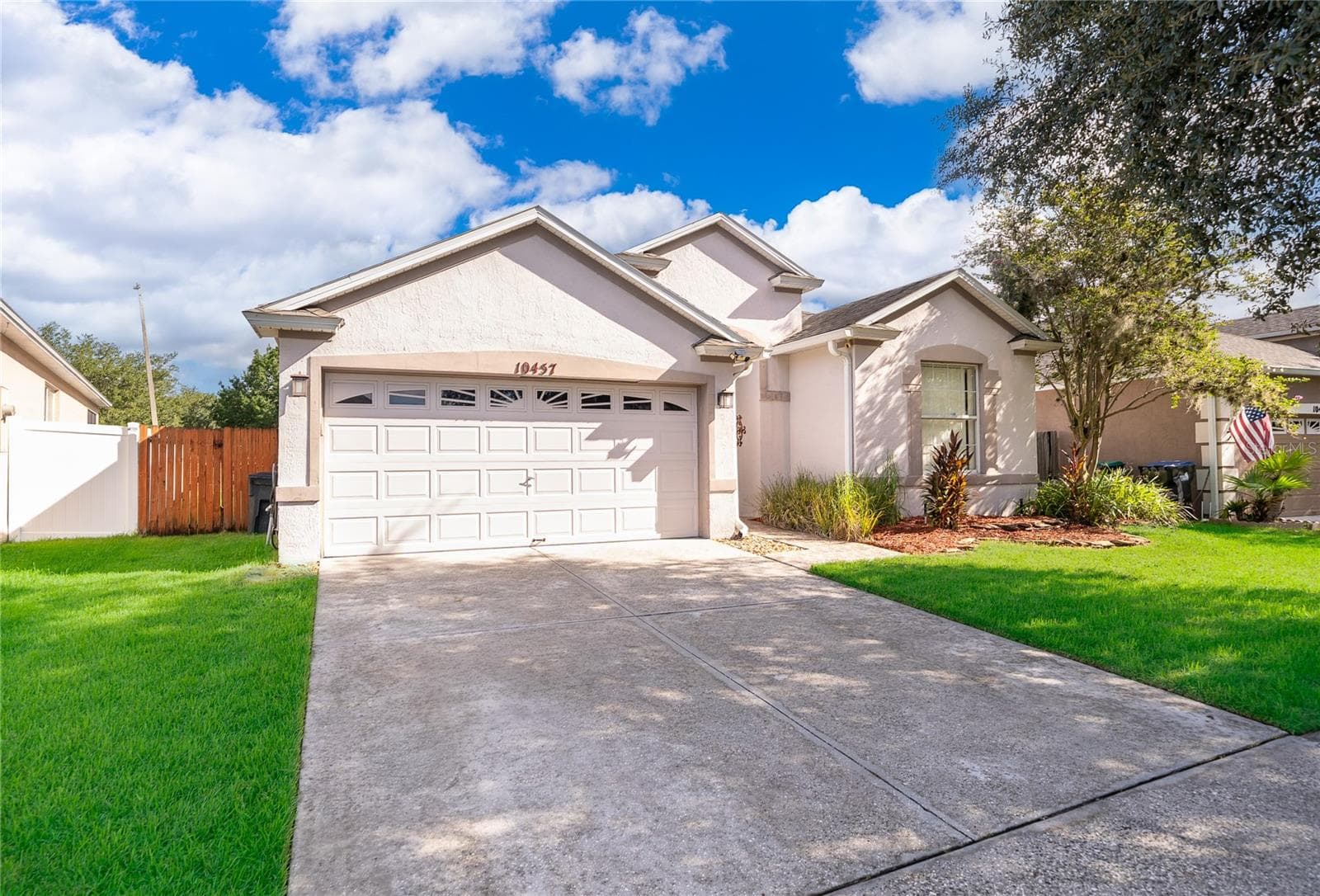 Single Family Residence at 10457 ANDOVER POINT CIR, ORLANDO, photo 2 of 31