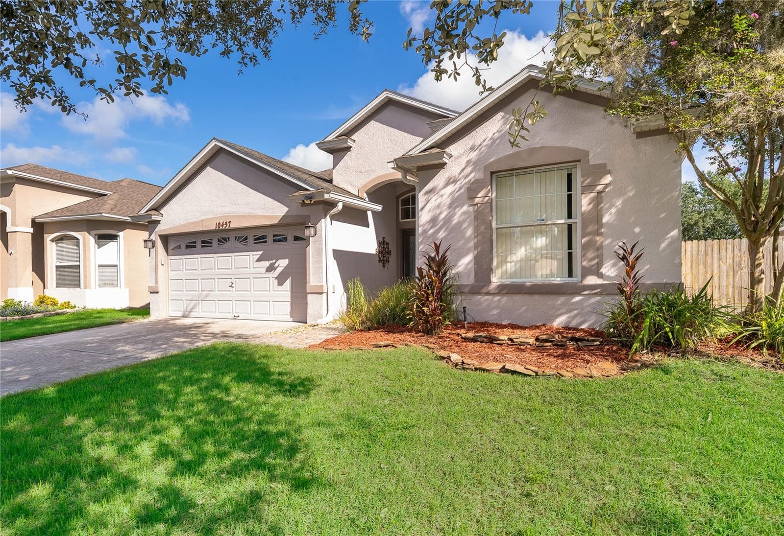 Single Family Residence at 10457 ANDOVER POINT CIR, ORLANDO, photo 3 of 31