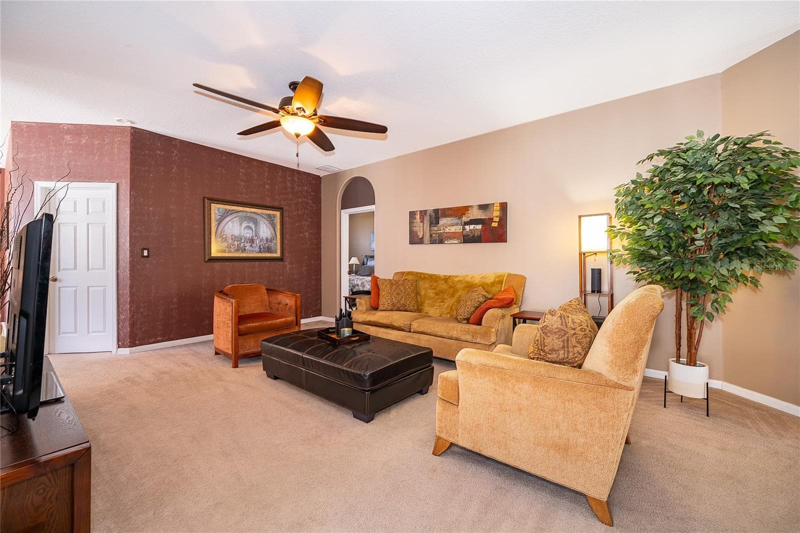 Single Family Residence at 10457 ANDOVER POINT CIR, ORLANDO, photo 5 of 31