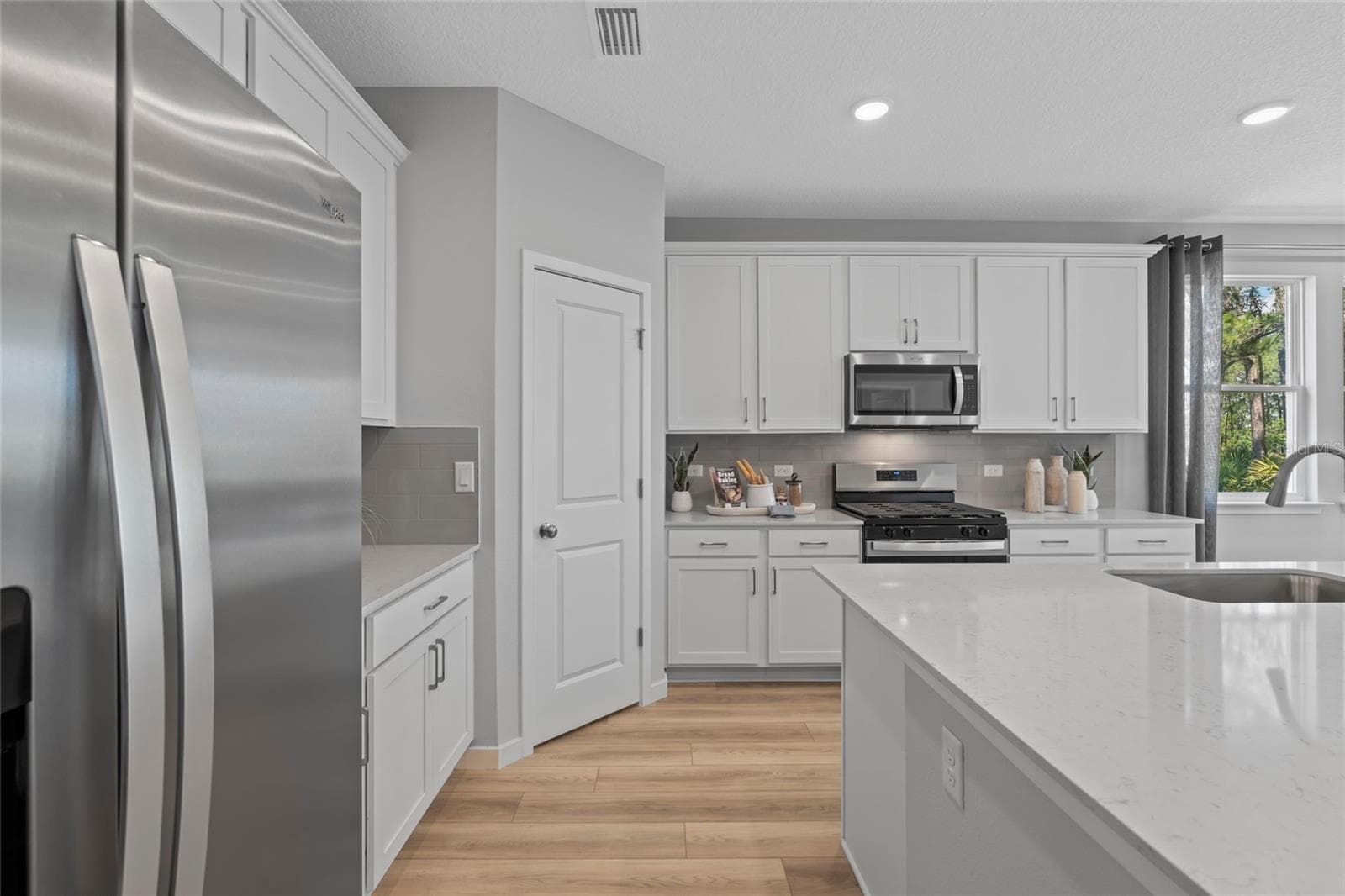 Single Family Residence at 3226 TOPAZ WAY, GREEN COVE SPRINGS, photo 10 of 27