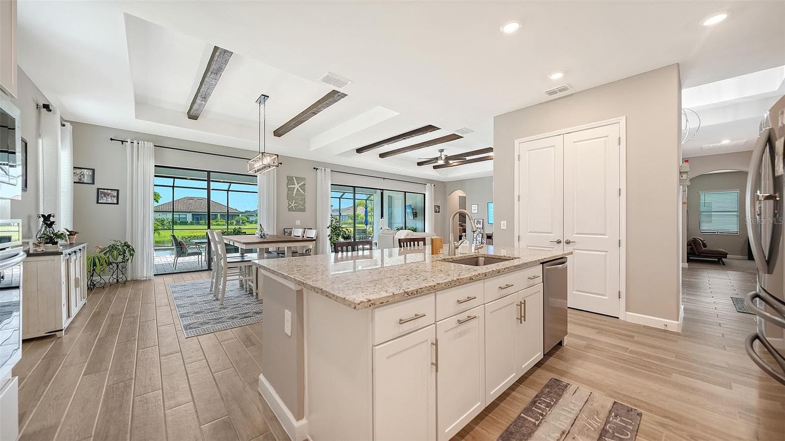 Single Family Residence at 4915 SPARKLING SEA LN, BRADENTON, photo 19 of 83
