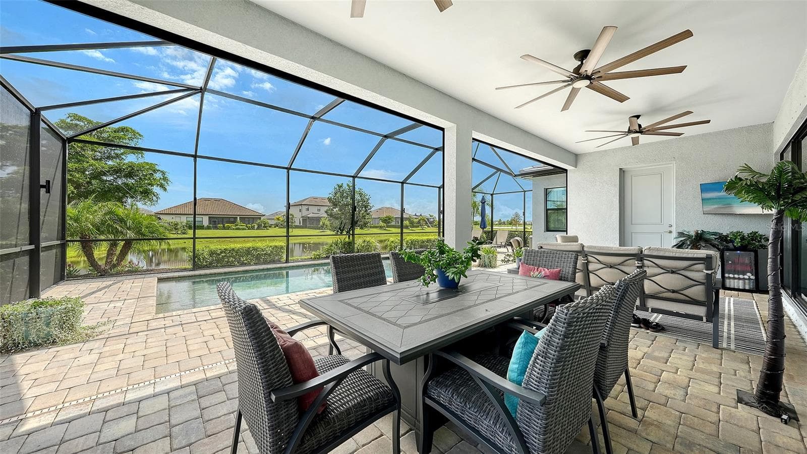 Single Family Residence at 4915 SPARKLING SEA LN, BRADENTON, photo 38 of 83