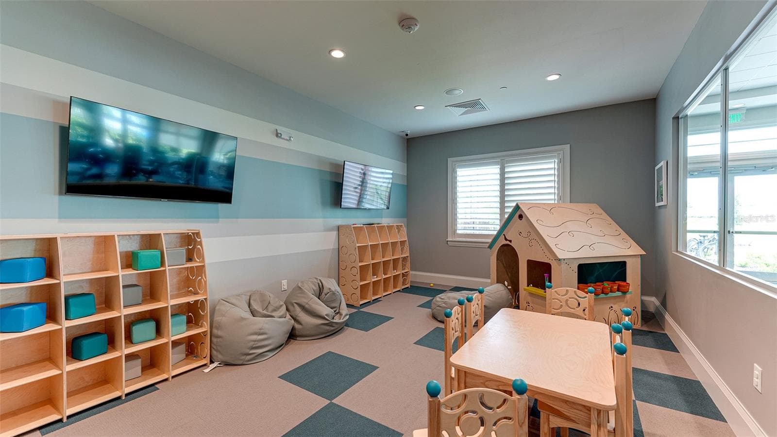 Single Family Residence at 4915 SPARKLING SEA LN, BRADENTON, photo 69 of 83