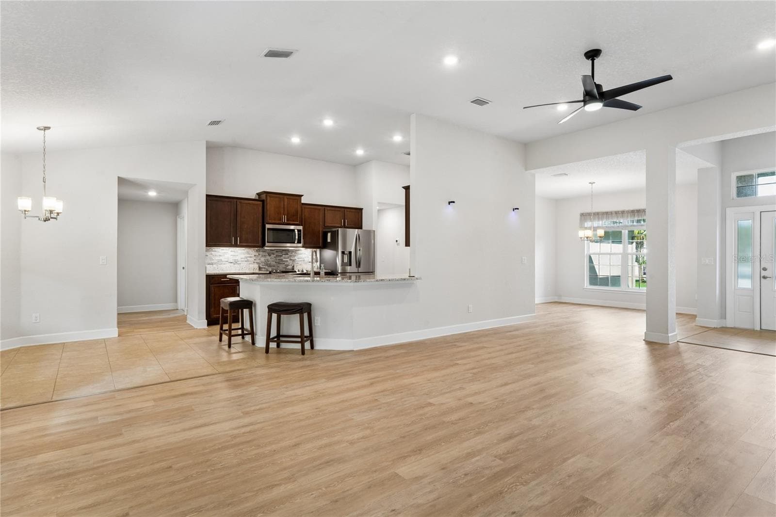 Great Room/Living Room - 145 LINDER DR, HOMOSASSA