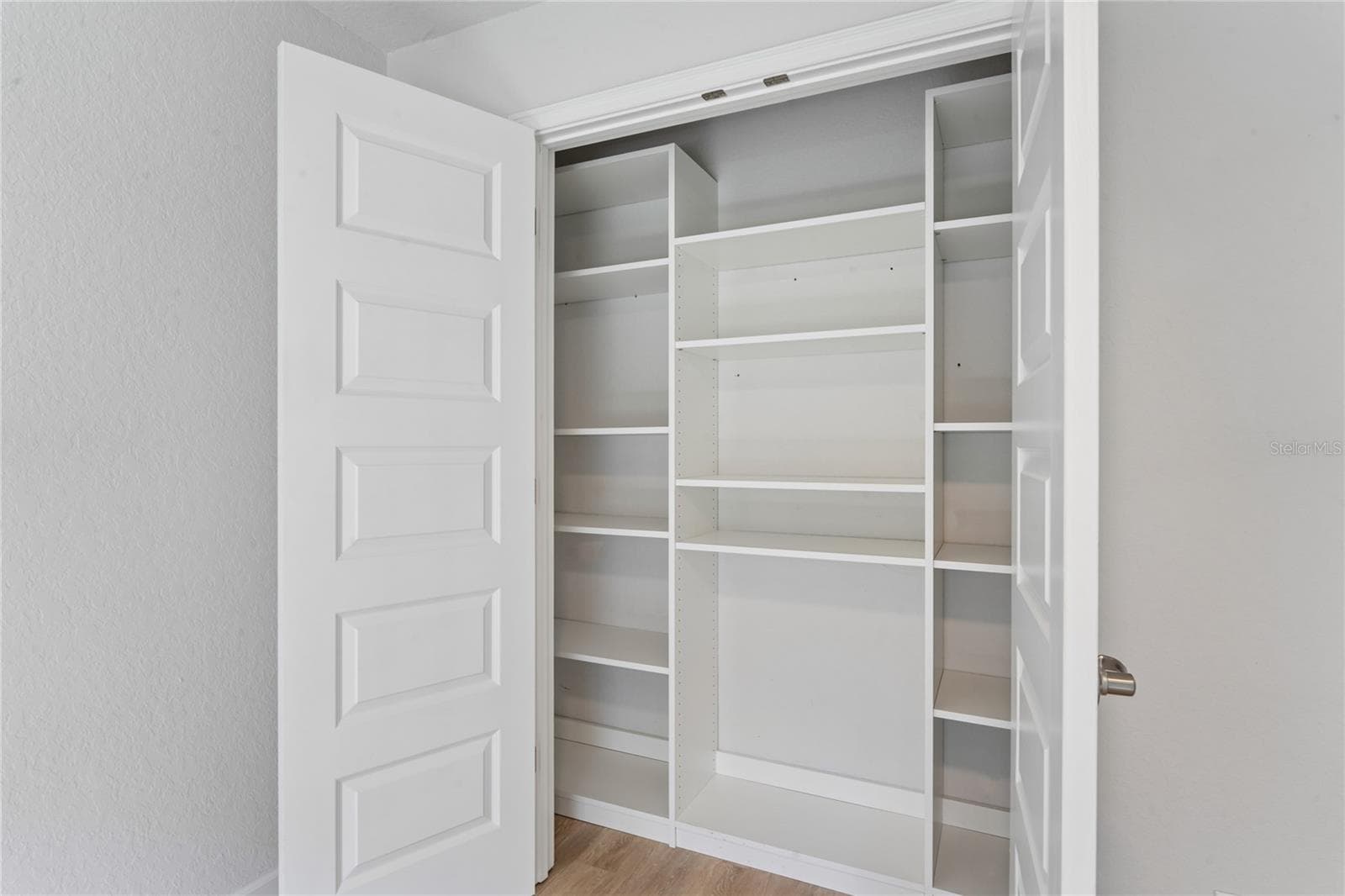 Custom shelving - 145 LINDER DR, HOMOSASSA