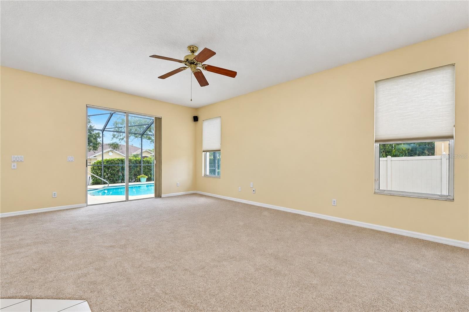 Single Family Residence at 2202 LONGMORE CIR, VALRICO, photo 12 of 34