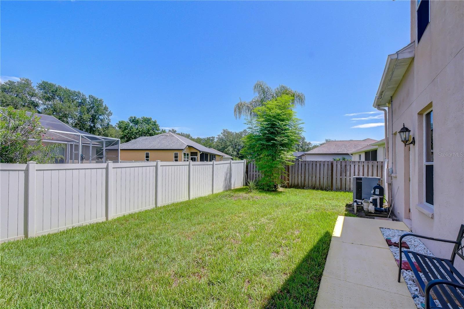 Single Family Residence at 2202 LONGMORE CIR, VALRICO, photo 33 of 34