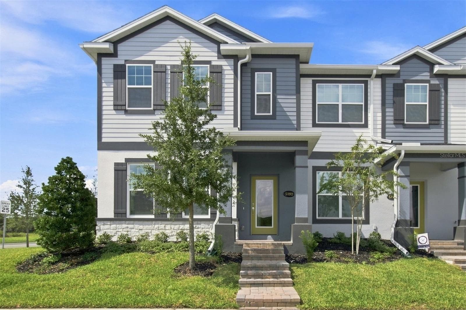 5192 CENTER LAKE RANCH BLVD