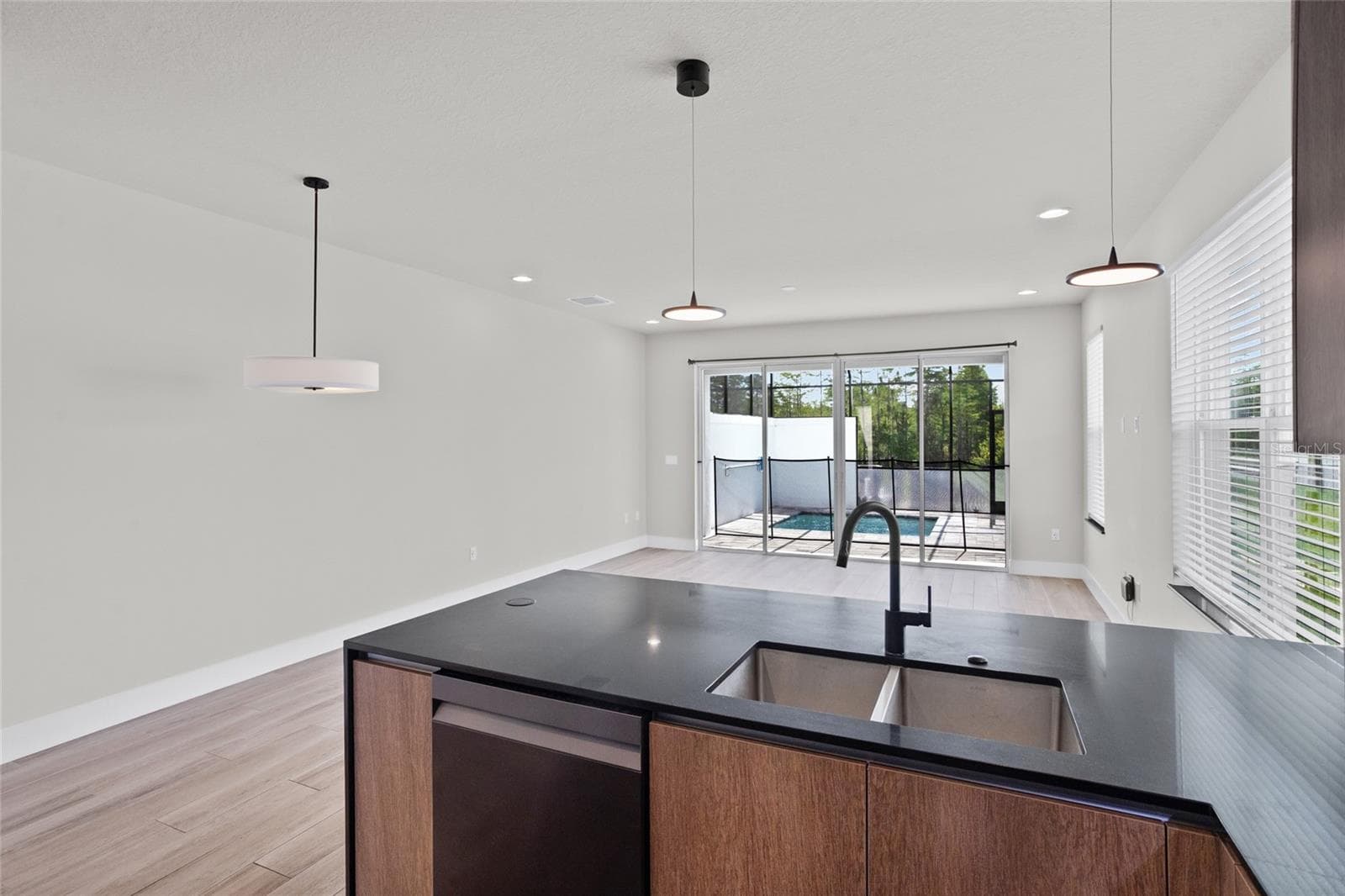 Townhouse at 1382 PEACEFUL NATURE WAY, CLERMONT, photo 15 of 37