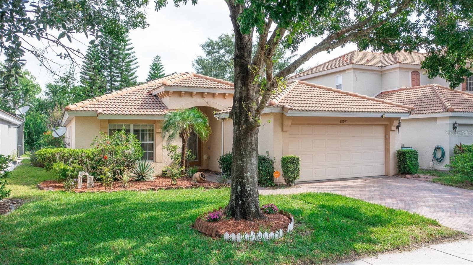 Single Family Residence at 5897 BUFORD ST, ORLANDO, photo 2 of 34