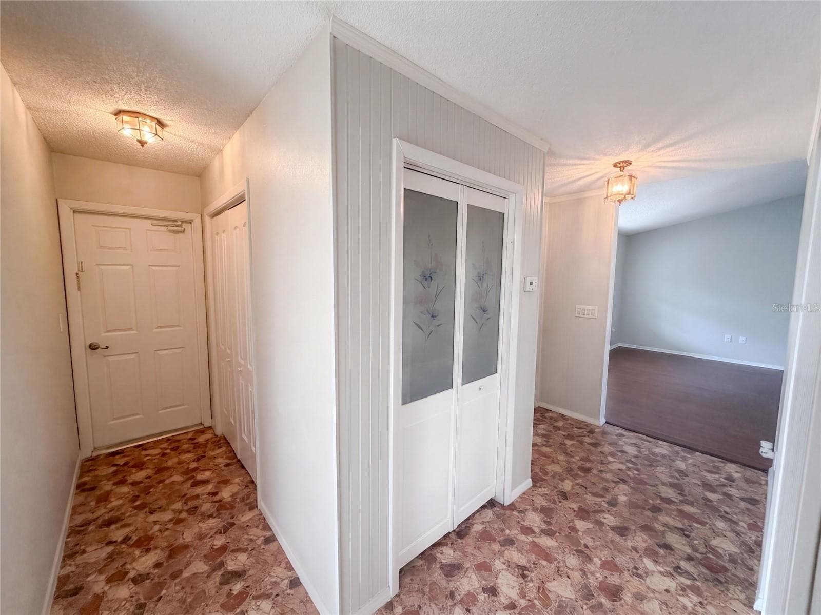 Single Family Residence at 11187 BLYTHVILLE RD, SPRING HILL, photo 27 of 33