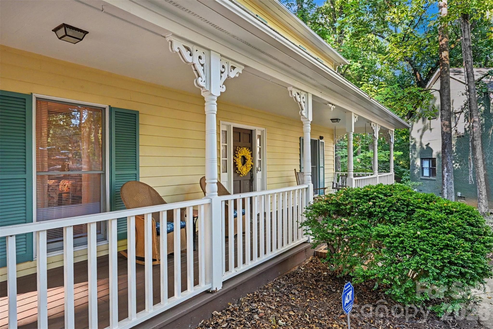 Single Family Residence at 7030 Pleasant Drive, Charlotte, photo 4 of 37