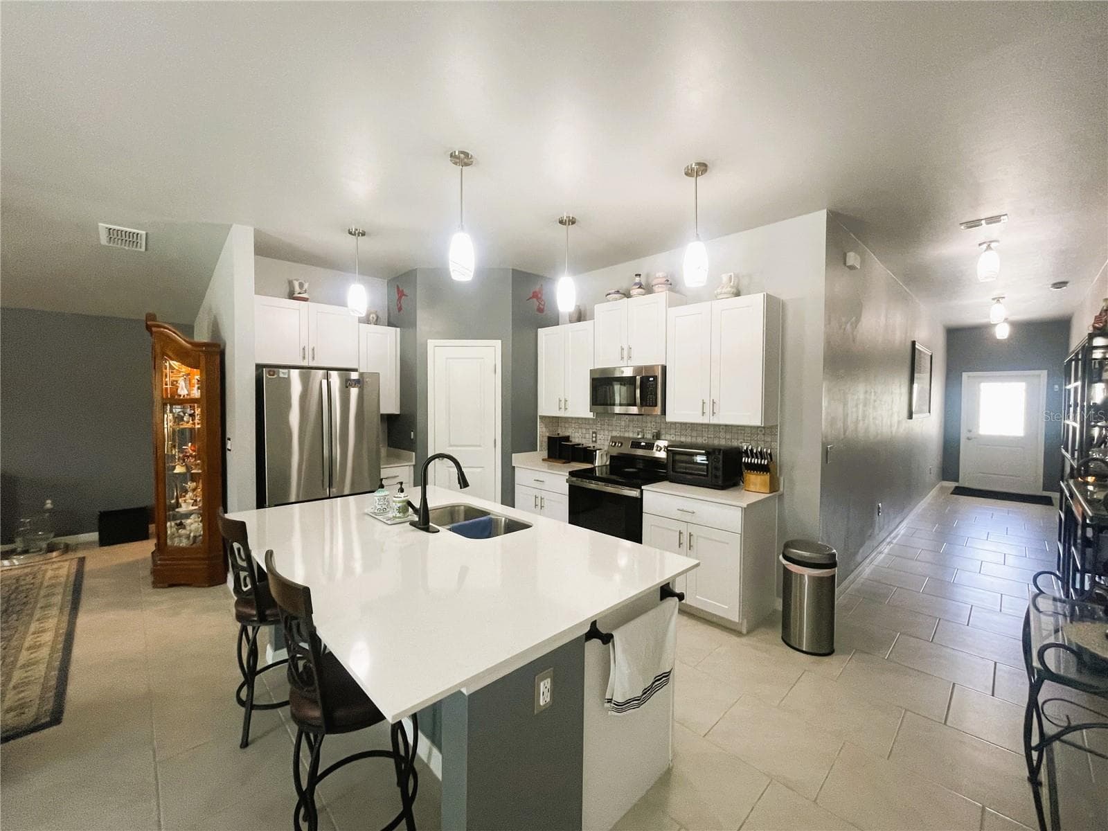 Single Family Residence at 141 HERCULES DR, ROTONDA WEST, photo 8 of 31