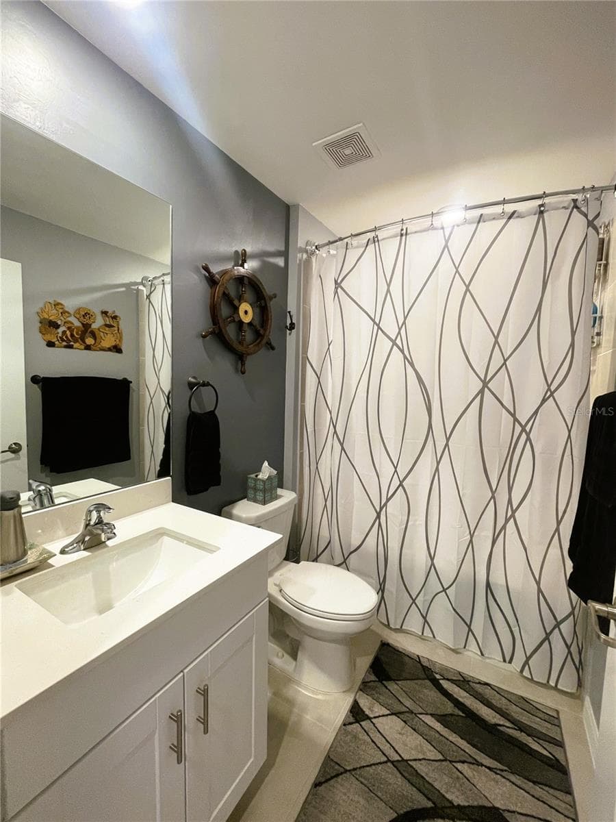 Single Family Residence at 141 HERCULES DR, ROTONDA WEST, photo 20 of 31