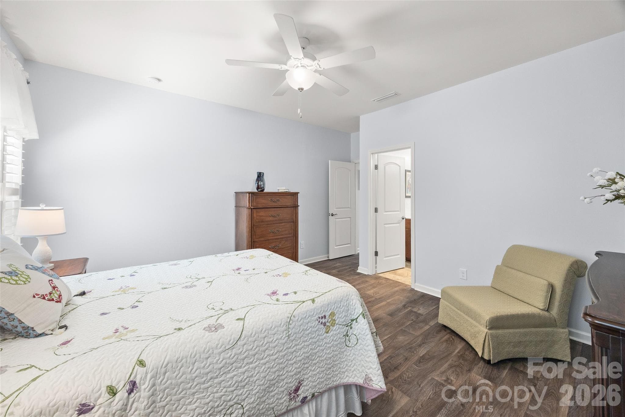 Primary bedroom - 22444 Gateway Drive, Lancaster