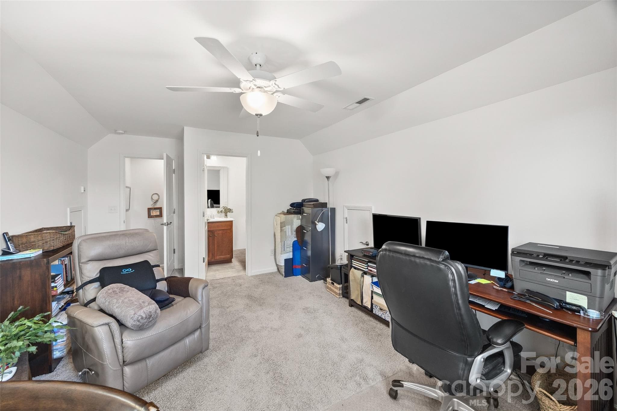 Office or flex space/craft room/playroom/workout space - 22444 Gateway Drive, Lancaster