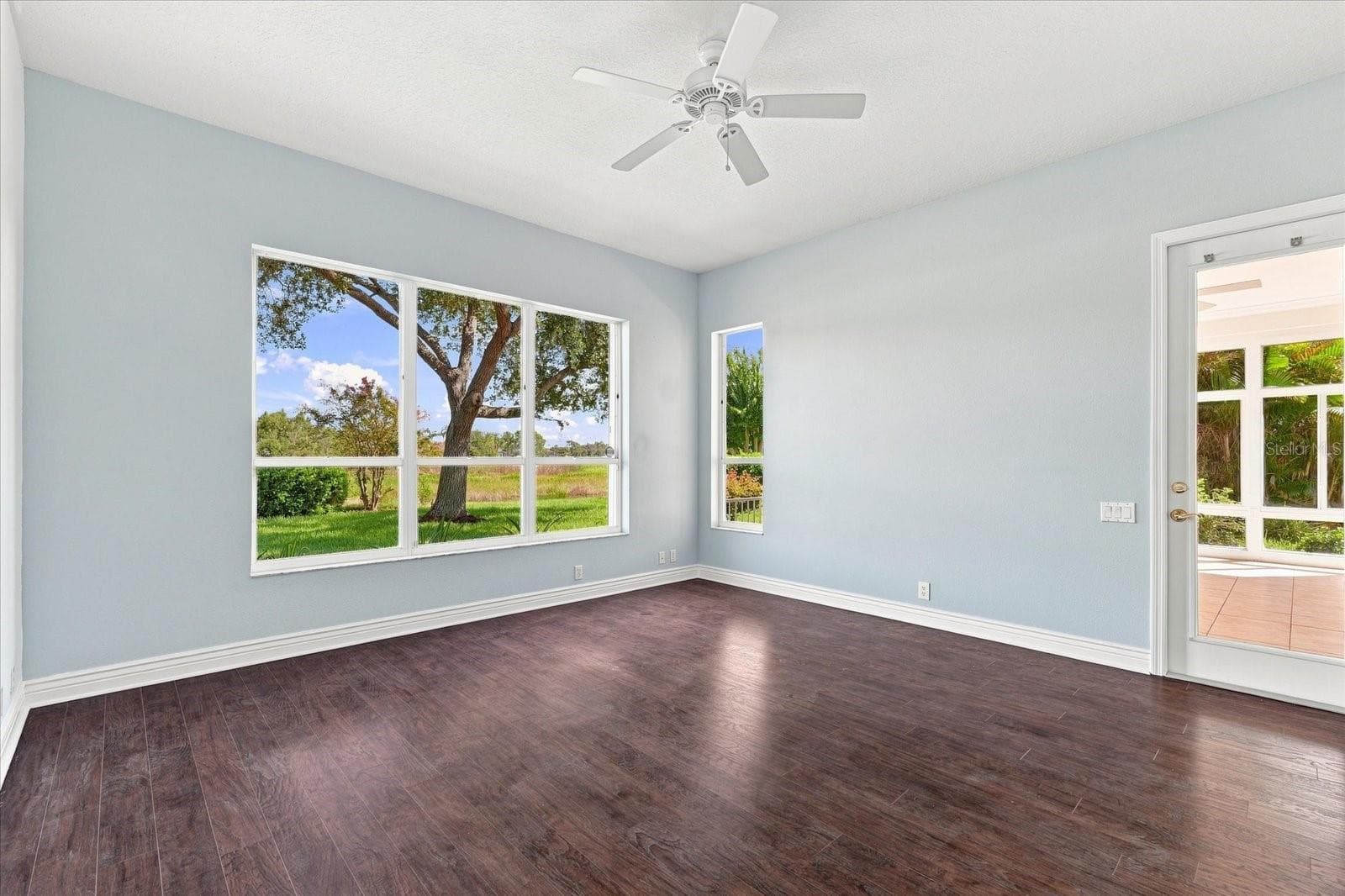 Single Family Residence at 10209 SILVERADO CIR, LAKEWOOD RANCH, photo 26 of 61