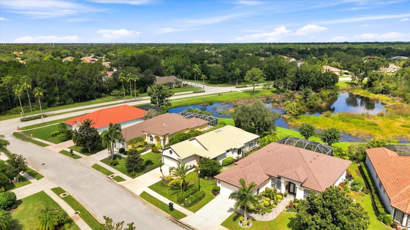 Single Family Residence at 10209 SILVERADO CIR, LAKEWOOD RANCH, photo 48 of 61