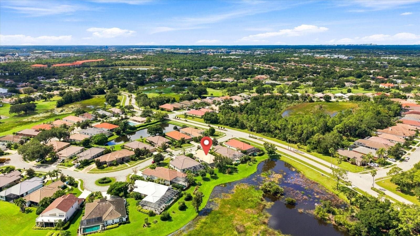 Single Family Residence at 10209 SILVERADO CIR, LAKEWOOD RANCH, photo 53 of 61