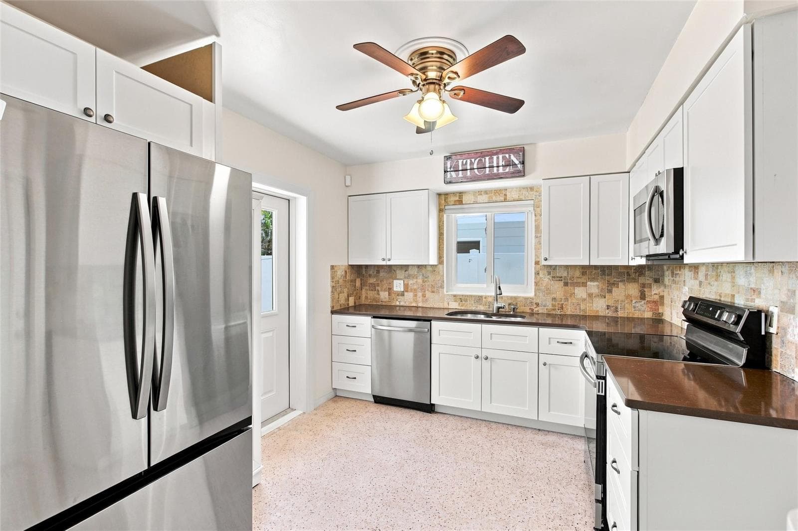 Single Family Residence at 1424 COREY WAY S, SOUTH PASADENA, photo 14 of 50