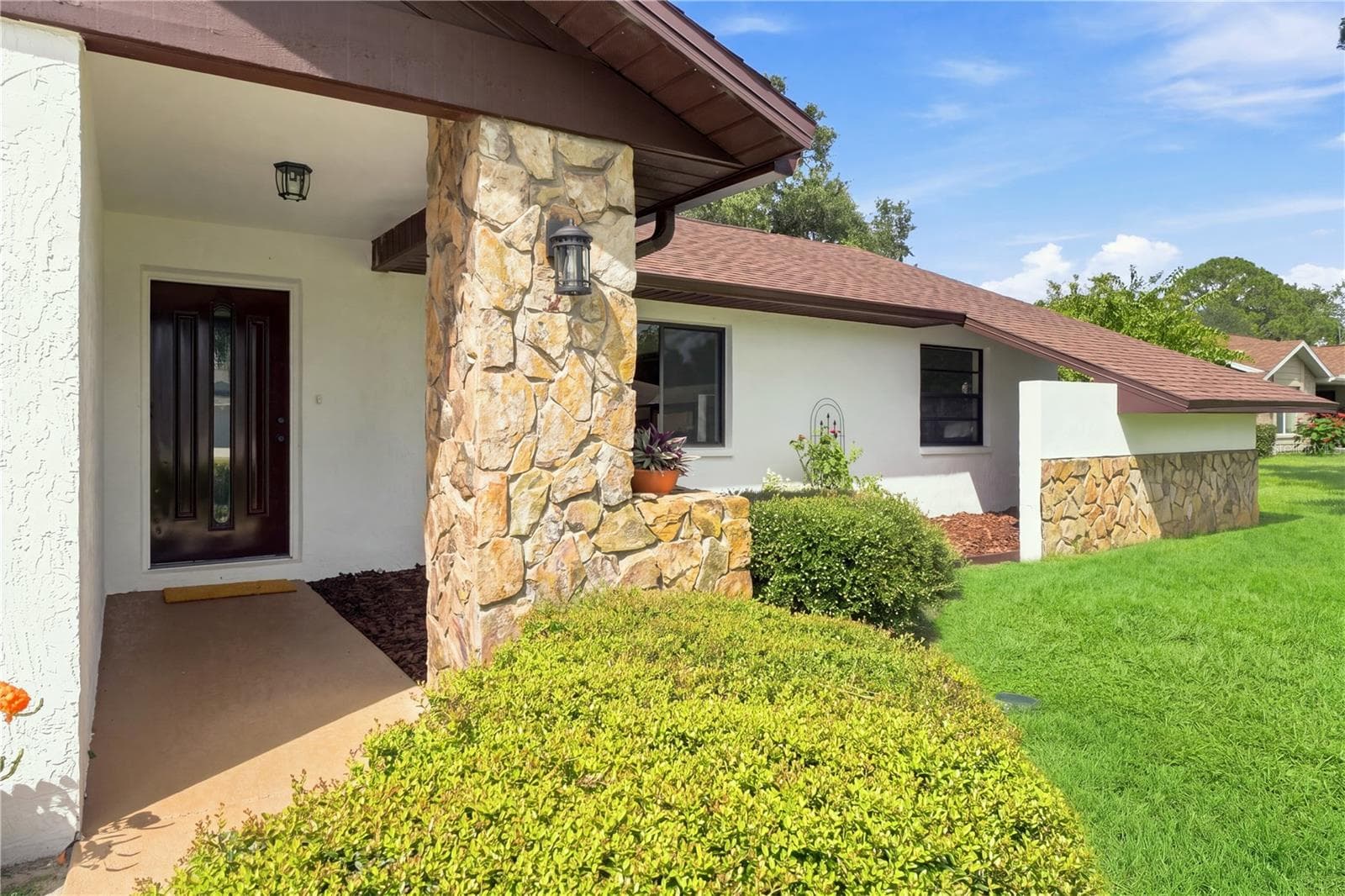 FRONT ENTRY - 15125 WILLOWOOD LN, SPRING HILL