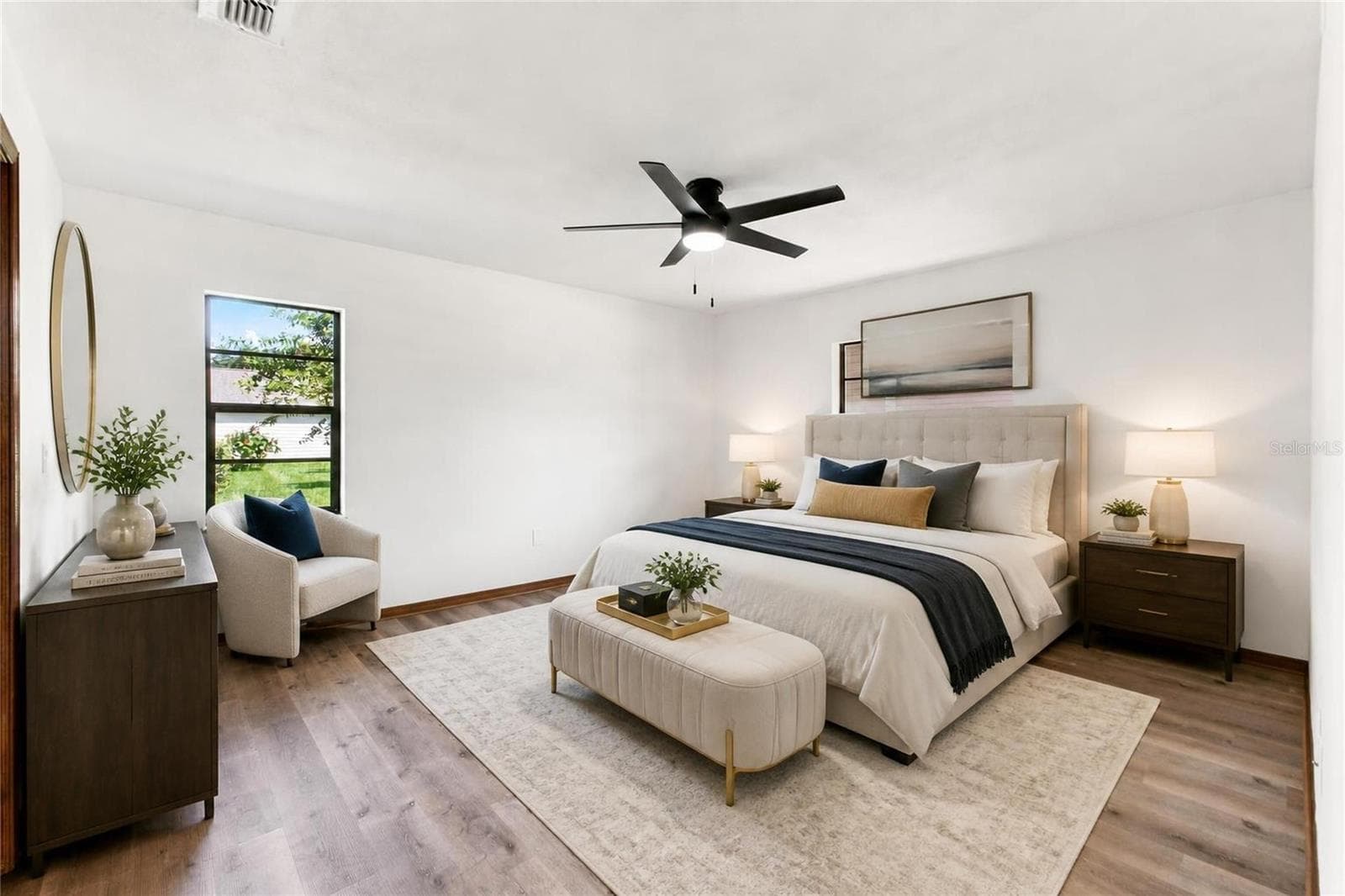 PRRIMARY SUITE - 15125 WILLOWOOD LN, SPRING HILL