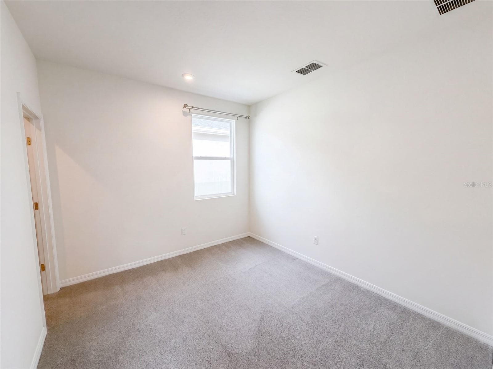 Single Family Residence at 11945 GLOBE ST, ORLANDO, photo 24 of 33