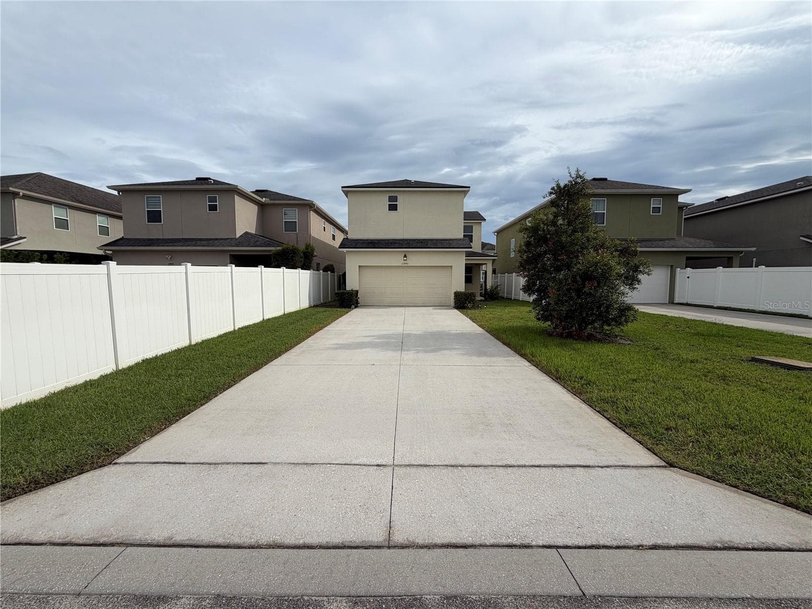 Single Family Residence at 11945 GLOBE ST, ORLANDO, photo 30 of 33