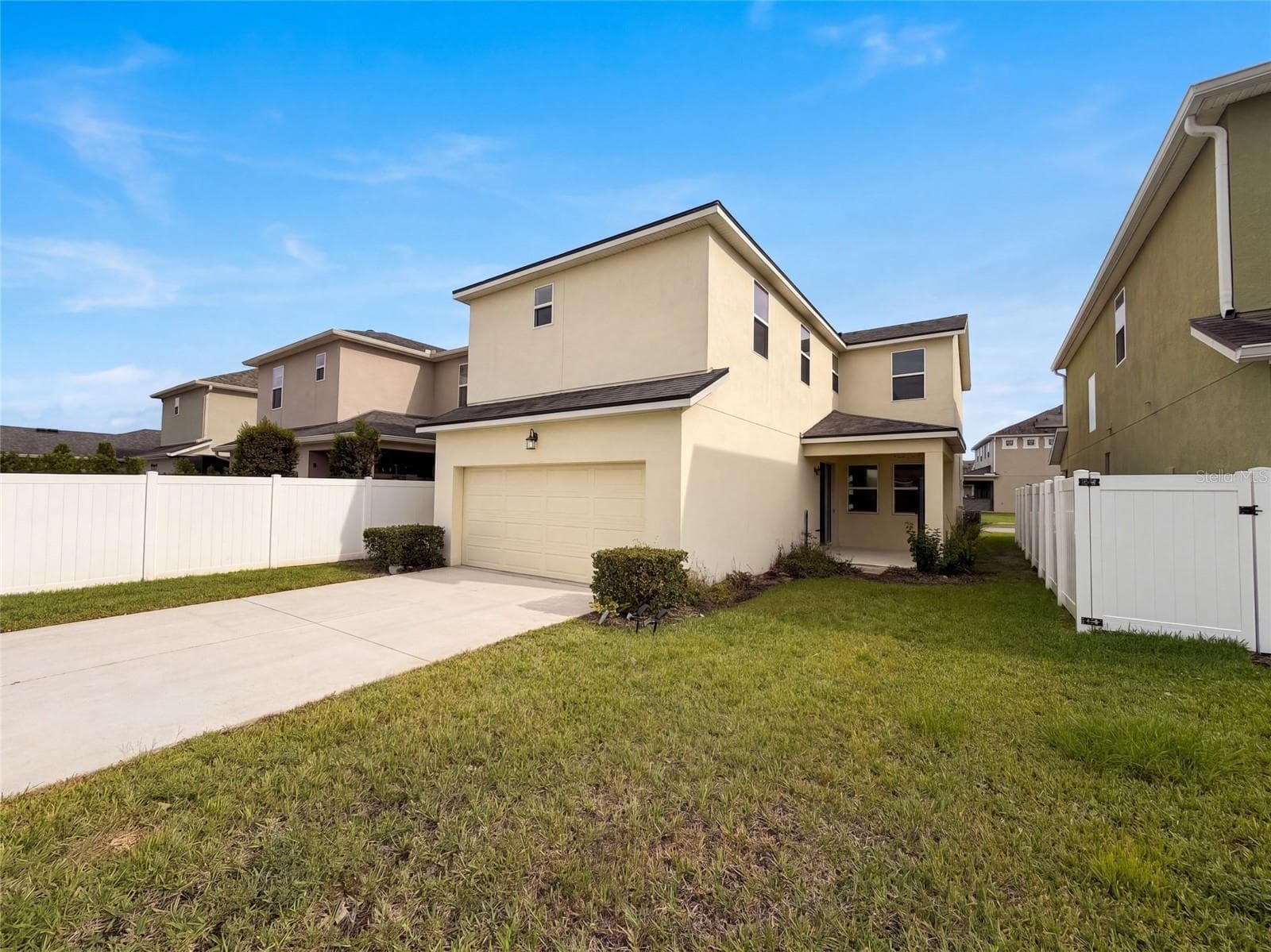 Single Family Residence at 11945 GLOBE ST, ORLANDO, photo 32 of 33