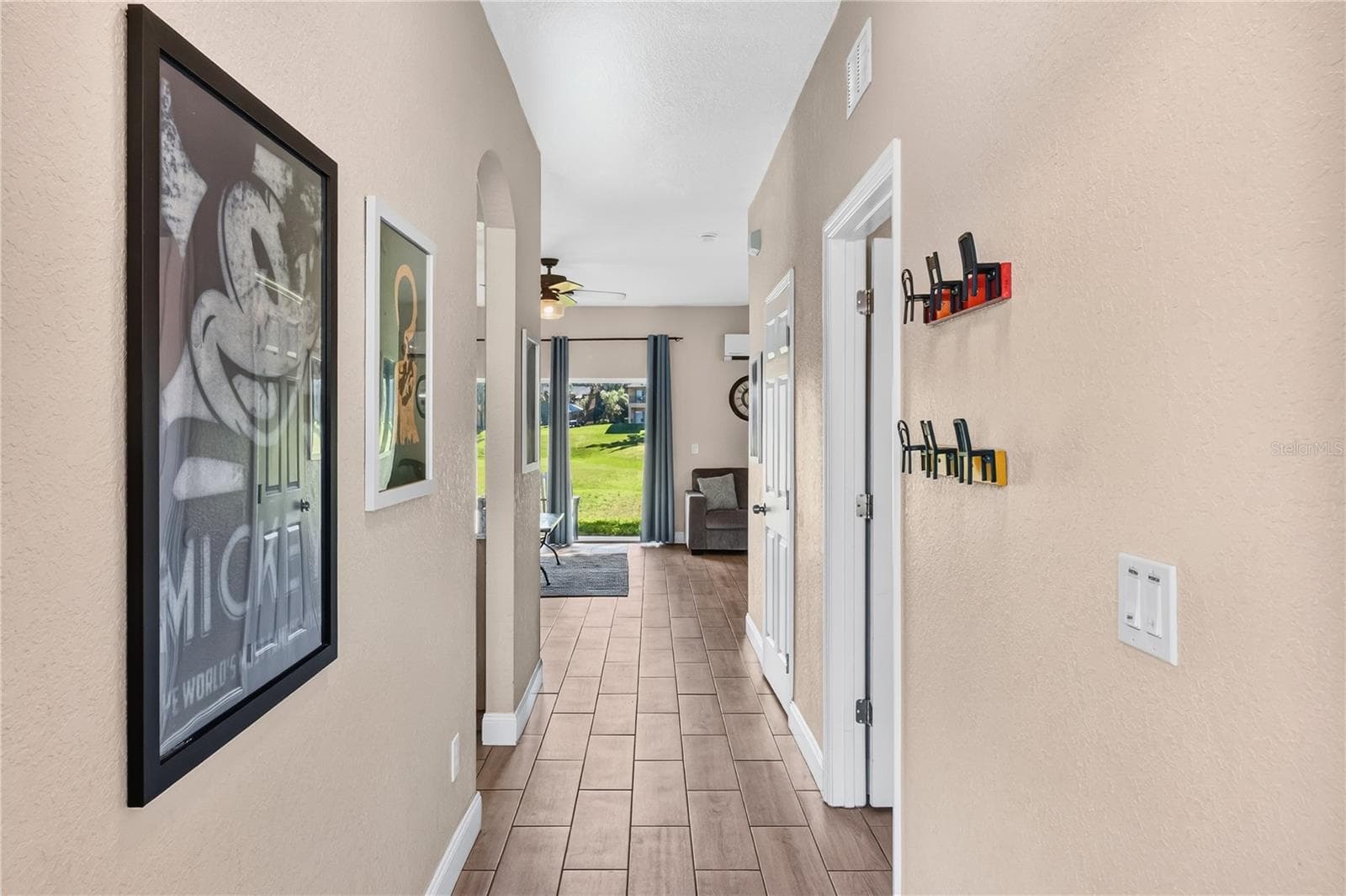 Townhouse at 154 BERGAMO DR, DAVENPORT, photo 4 of 41