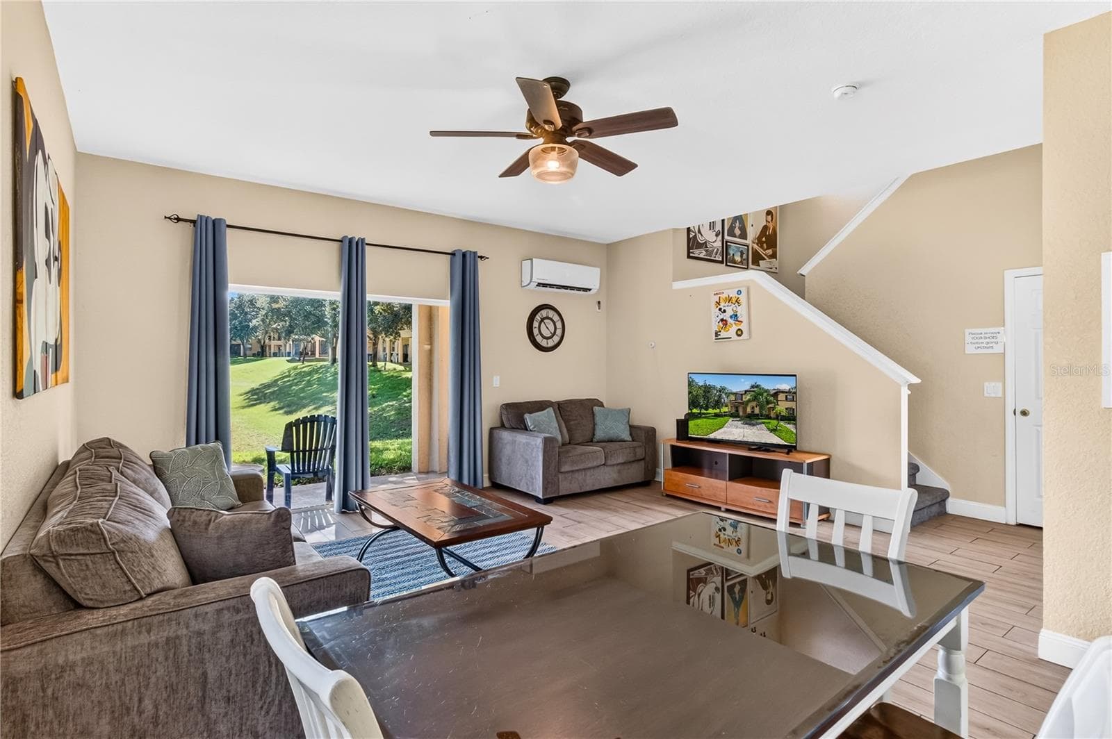 Townhouse at 154 BERGAMO DR, DAVENPORT, photo 13 of 41