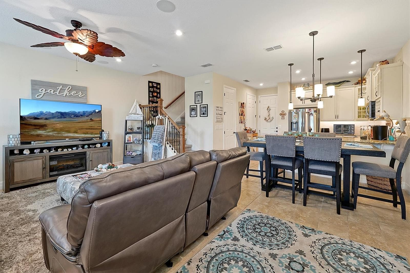 Townhouse at 2155 VALENCIA BLOSSOM ST, CLERMONT, photo 6 of 37