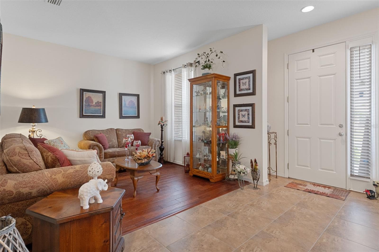 View 2 Formal Living Room - 14056 LEYBOURNE WAY, SPRING HILL