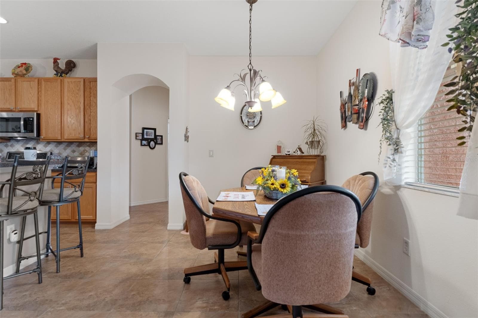 Breakfast Nook - 14056 LEYBOURNE WAY, SPRING HILL
