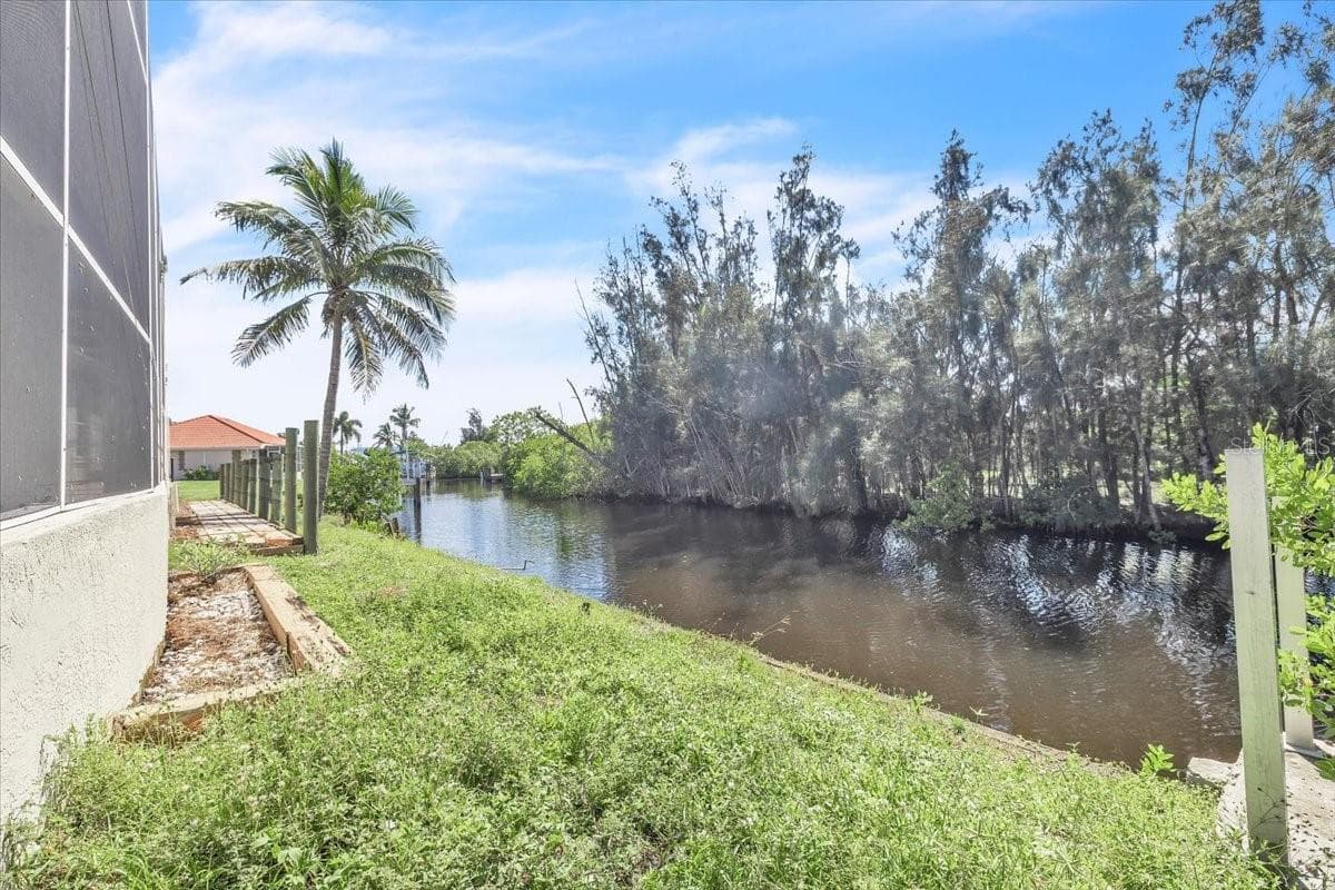 Single Family Residence at 219 SINGAPORE RD, PUNTA GORDA, photo 38 of 46