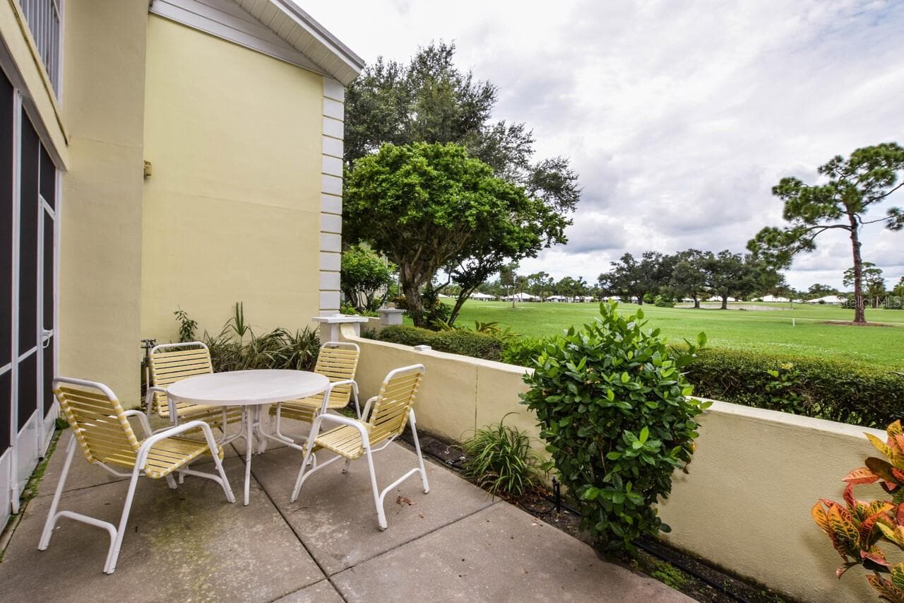 Porch - 439 CERROMAR LN #310, VENICE