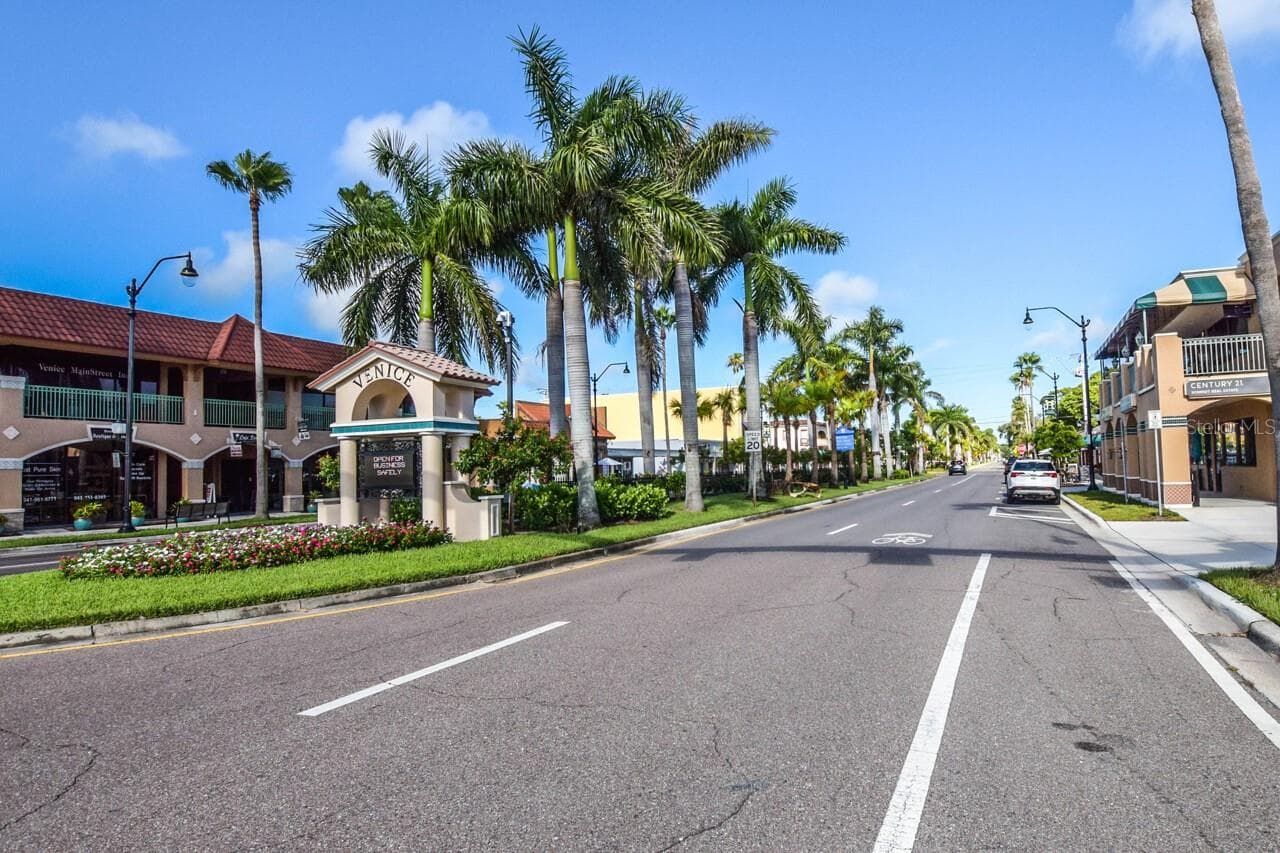 Condominium at 439 CERROMAR LN #310, VENICE, photo 40 of 53