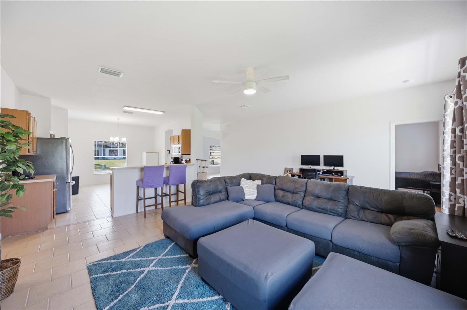 So much space! - 1150 KNOTTY PINE AVE, NORTH PORT