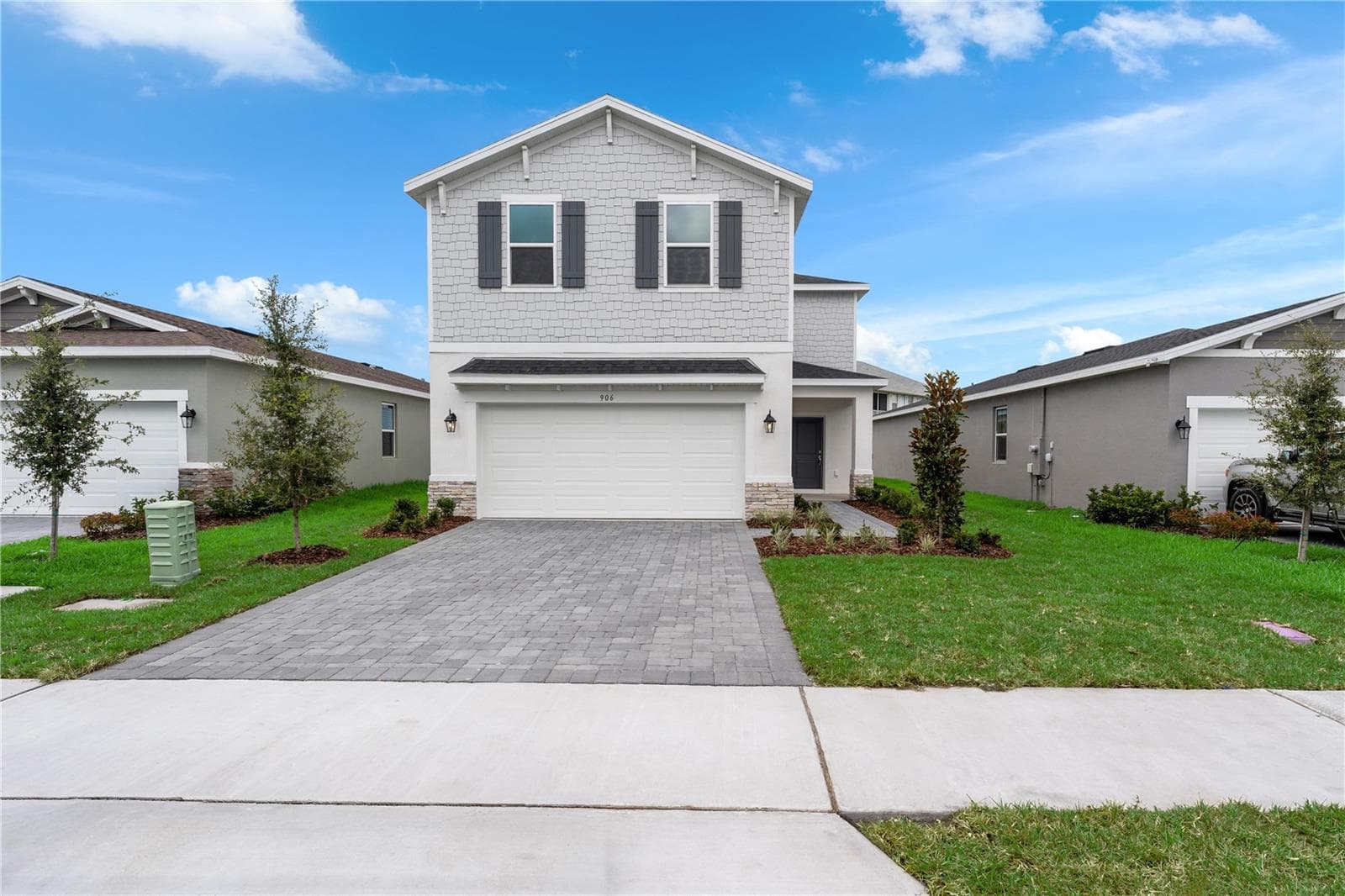 Single Family Residence at 906 CASTLEFORD AVE, PALM BAY, photo 2 of 46