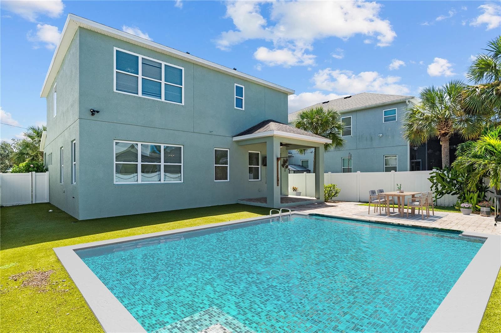 Inspiration for your own pool - 7611 S DESOTO ST, TAMPA