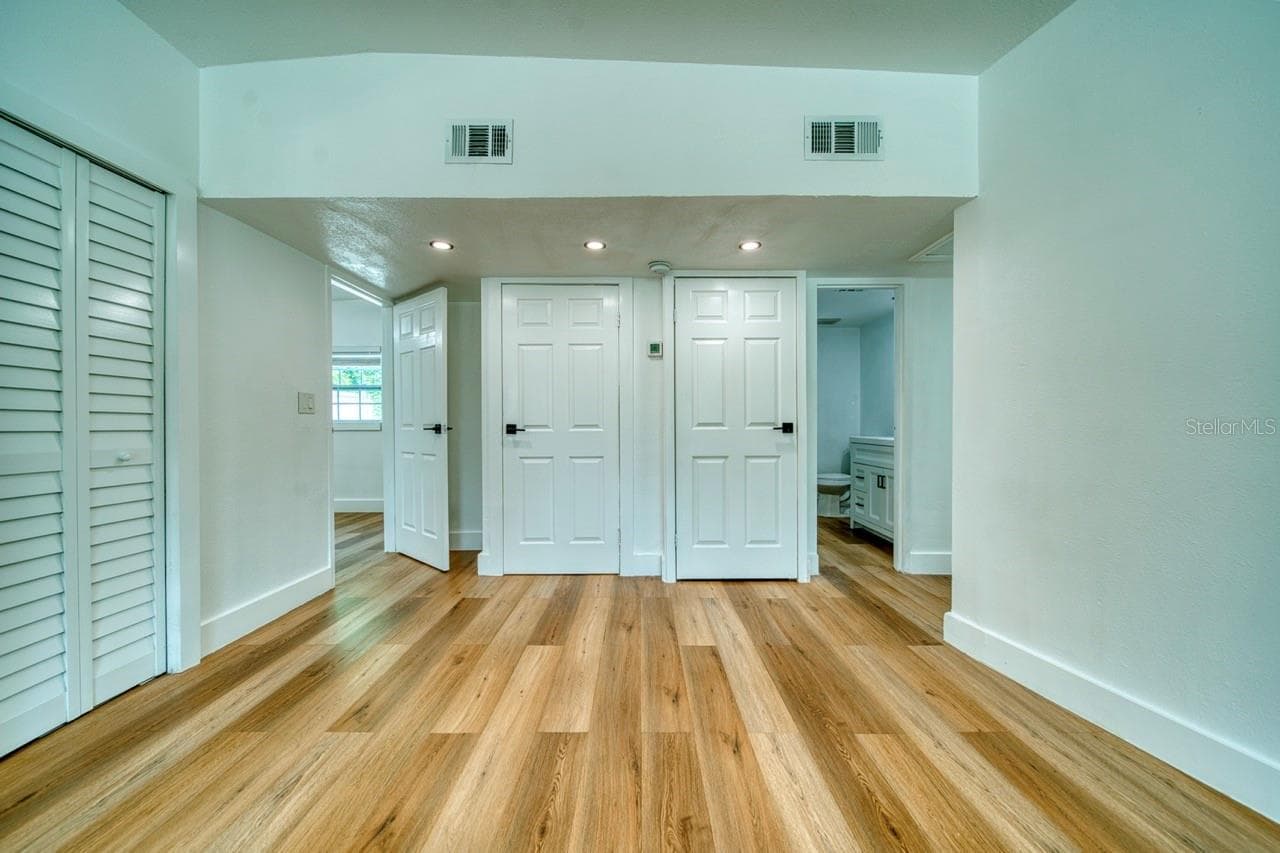 Single Family Residence at 3338 ONTARIO AVE, ORLANDO, photo 11 of 37