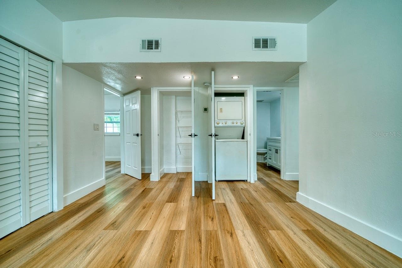 Single Family Residence at 3338 ONTARIO AVE, ORLANDO, photo 12 of 37