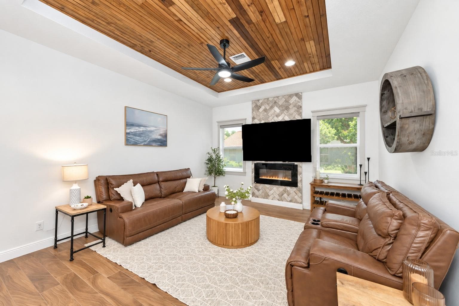 Single Family Residence at 1417 LANDVIEW LN, OSPREY, photo 18 of 82